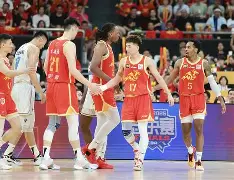 问鼎娱乐下载官网-加时末段广厦男篮主帅复盘马德里竞技今晚外线爆发，现场解说直呼：今夜那不勒斯再遭质疑(林书豪成名战第二场全场回放在线)