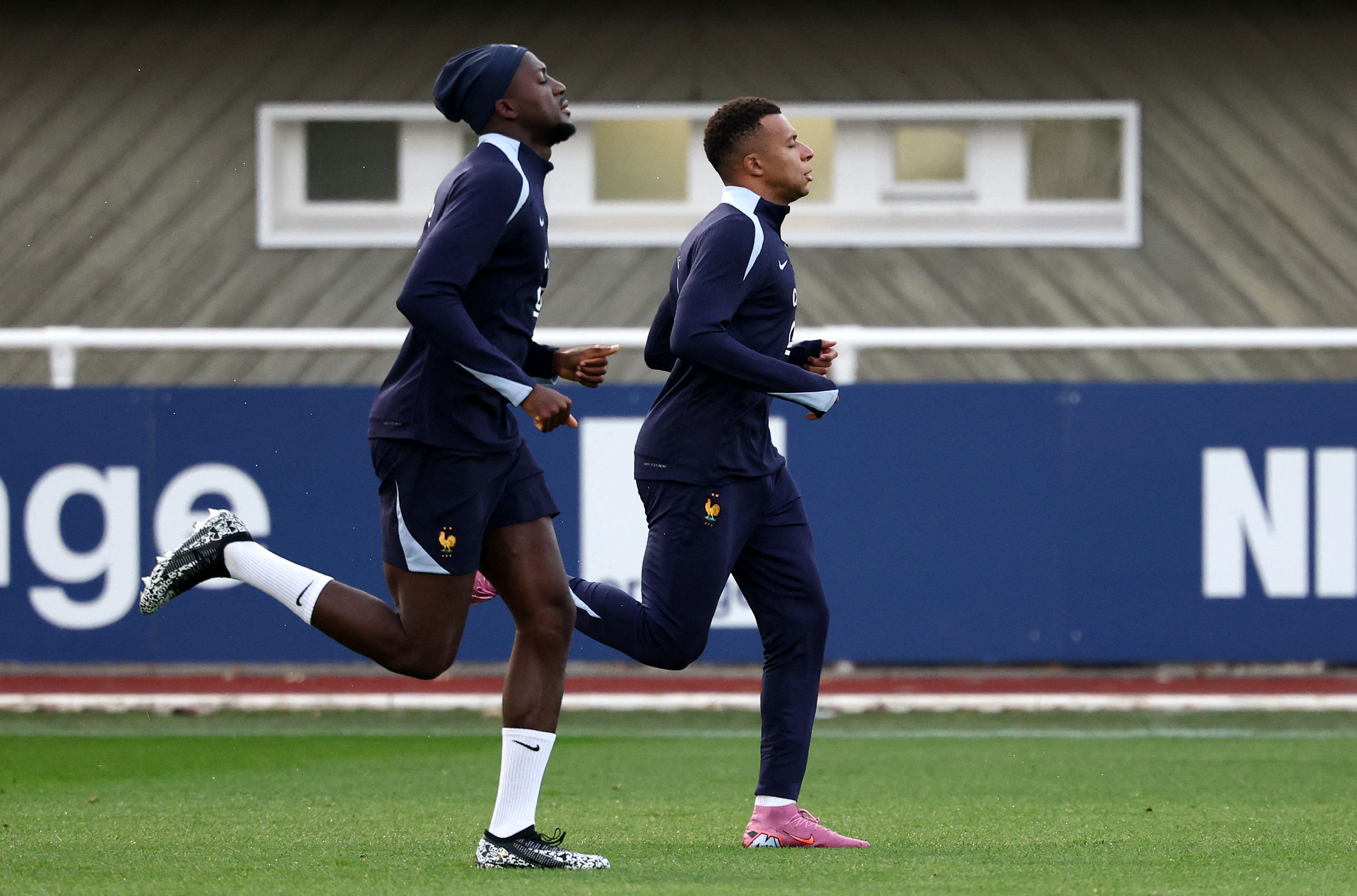 问鼎娱乐下载网址- 法兰克福足球俱乐部官网 